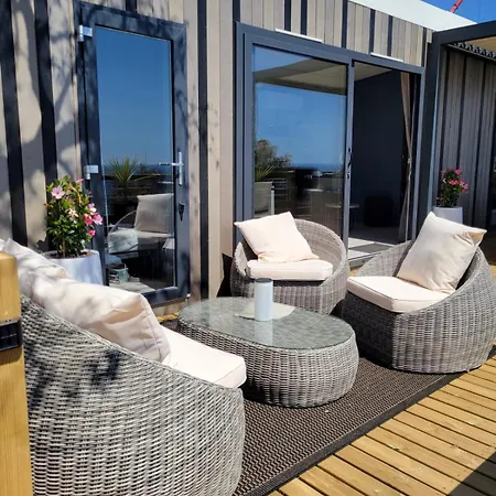 Holiday home Domaine De L'ile D'or
