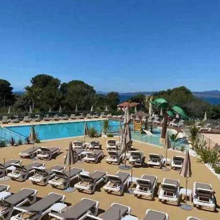 Holiday home Domaine De L'ile D'or Saint-Raphael (Var)