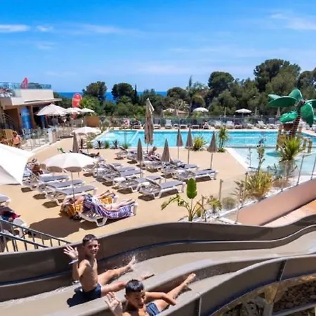 Feriehus Domaine De L'ile D'or *