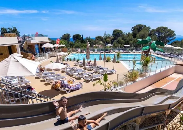 בית נופש Domaine De L'ile D'or *